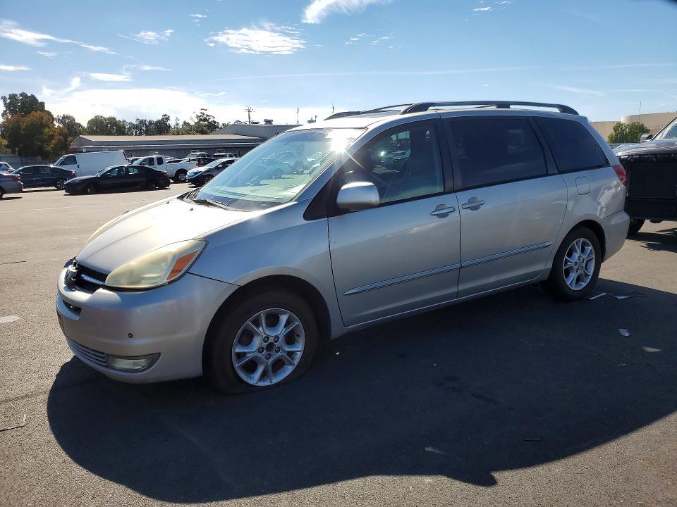 2005 Toyota Sienna xle Limited 7 Passenger