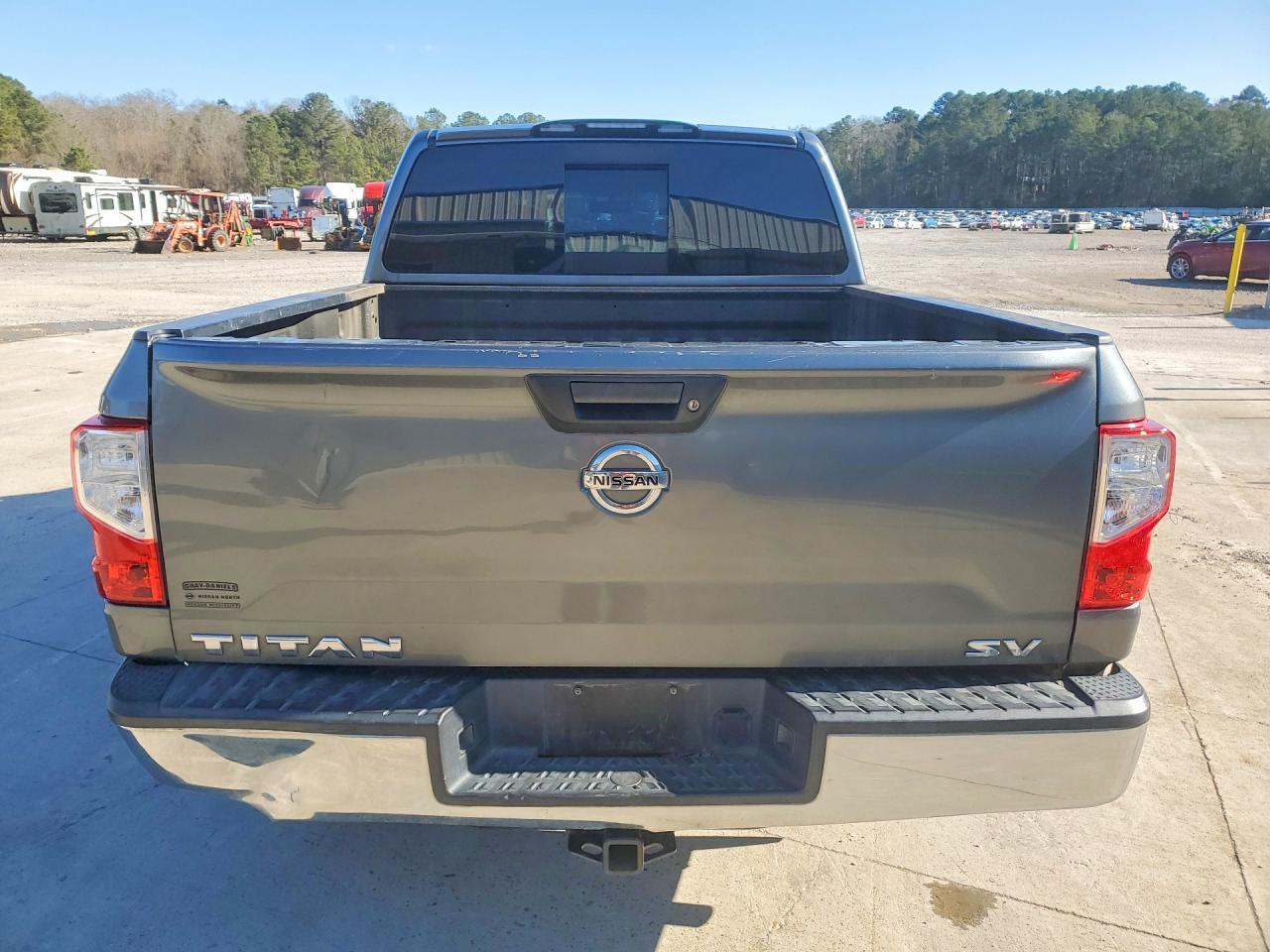 2017 Nissan Titan s