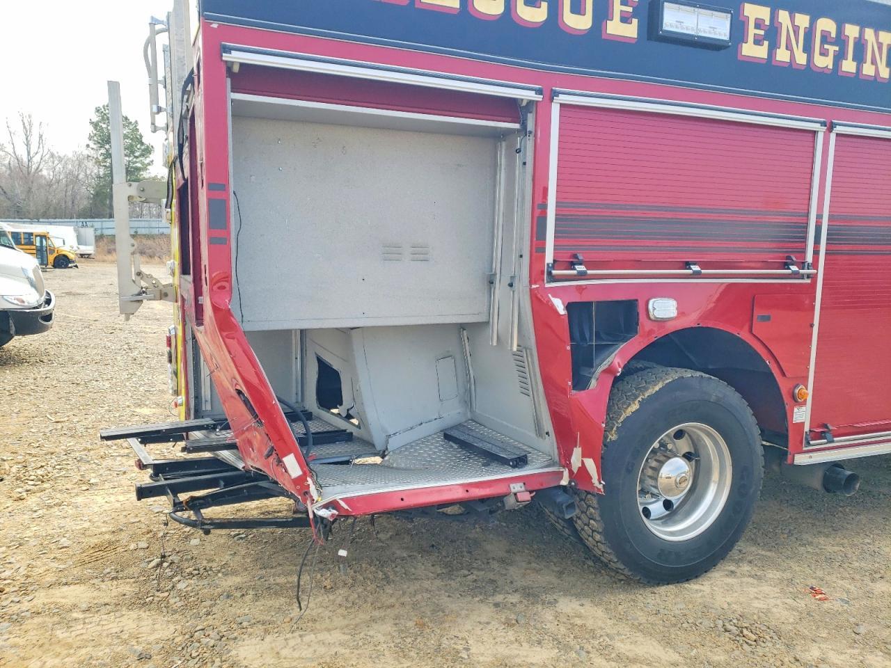 2019 Pierce Mfg. Inc. 2019 Pierce Manufacturing Pumper Fire Truck