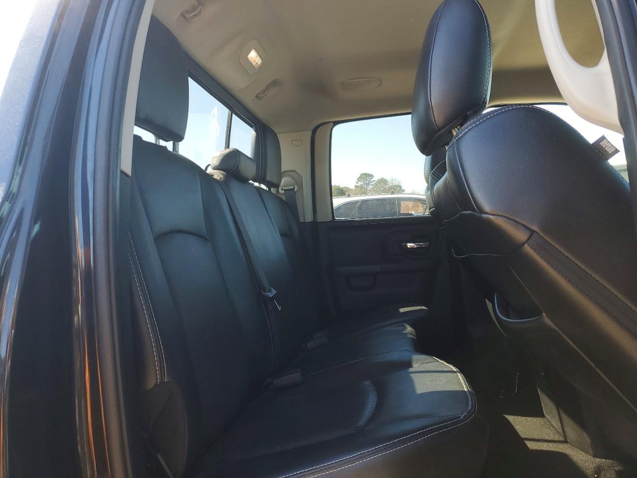 2016 Dodge RAM 1500 Sport