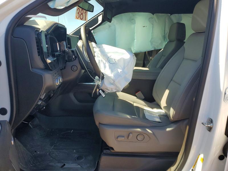 2026 GMC Sierra K1500 slt