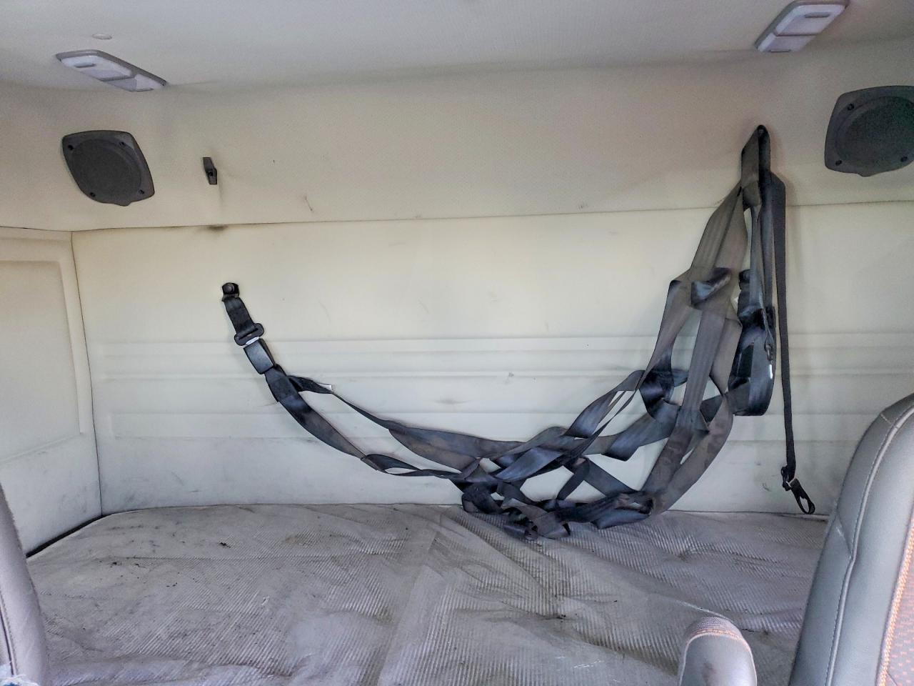 2019 Volvo VNL Semi Truck