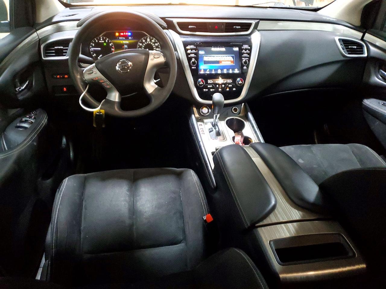 2017 Nissan Murano s