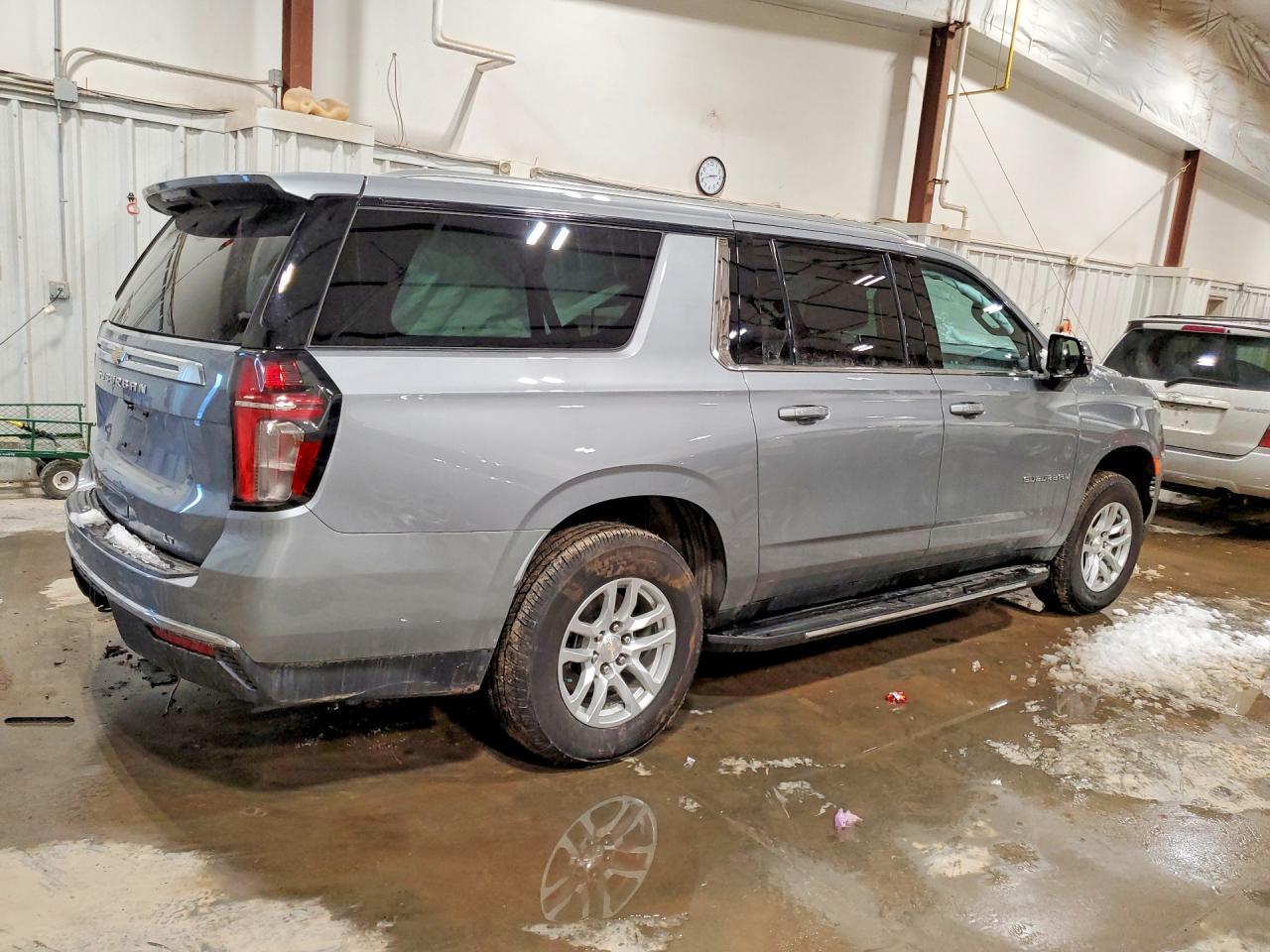 2023 Chevrolet Suburban K1500 lt