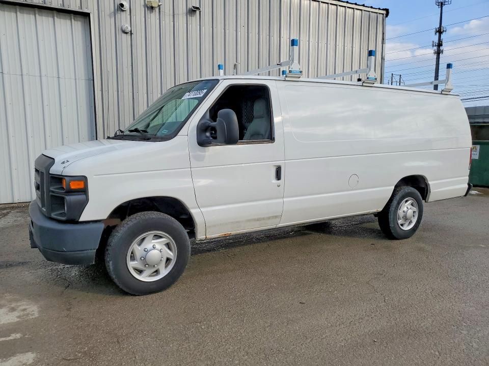 2013 Ford Econoline E150 van