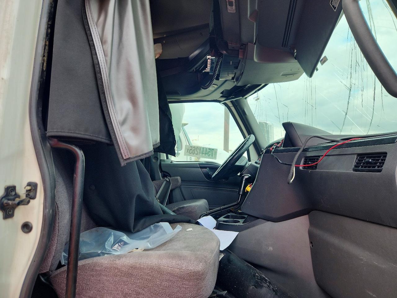 2018 International LT625 Semi Truck