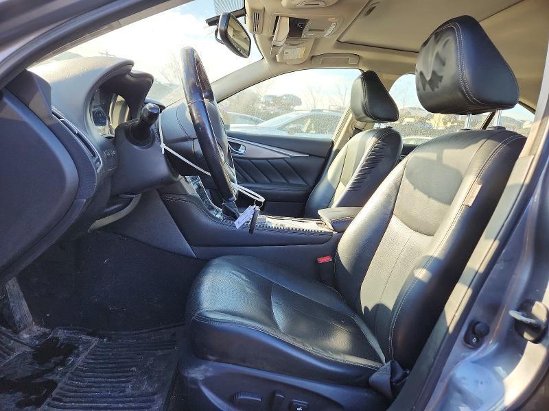 2015 Infiniti Q50 Base