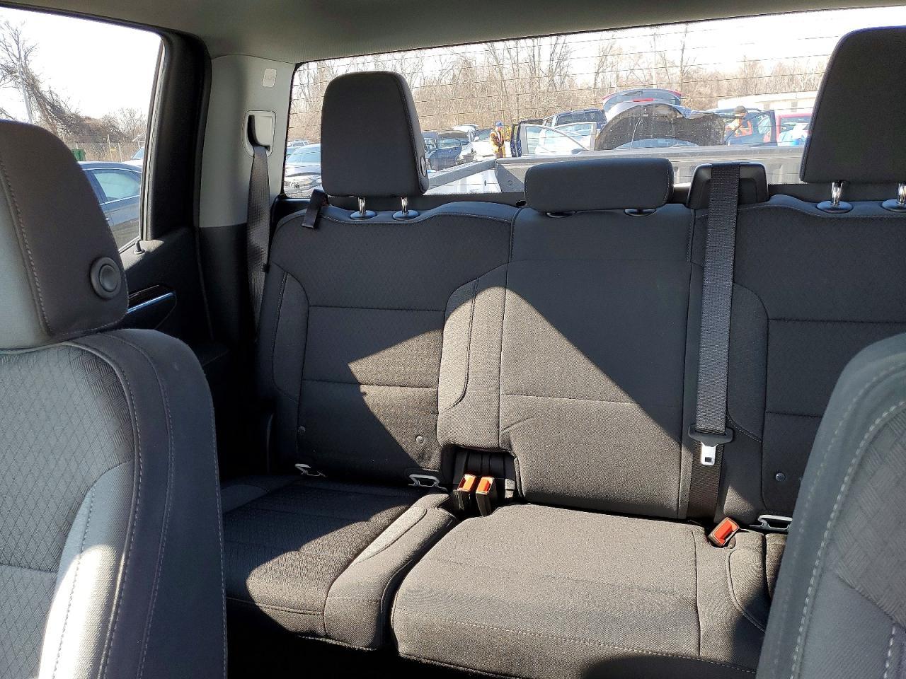 2025 Chevrolet Silverado K1500 LT