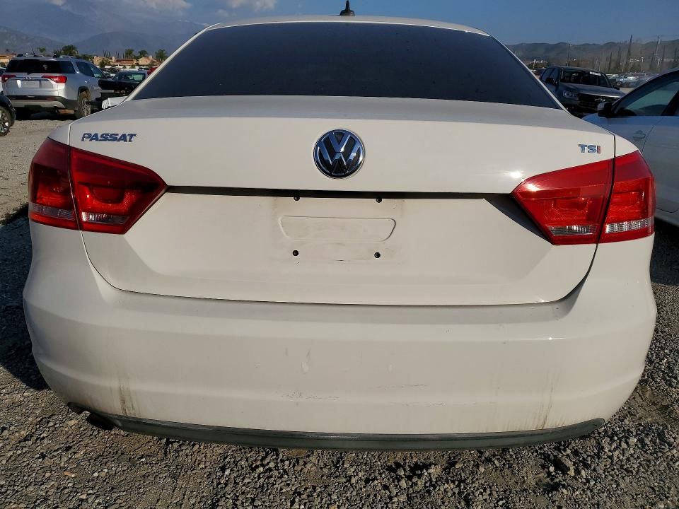 2014 Volkswagen Passat s