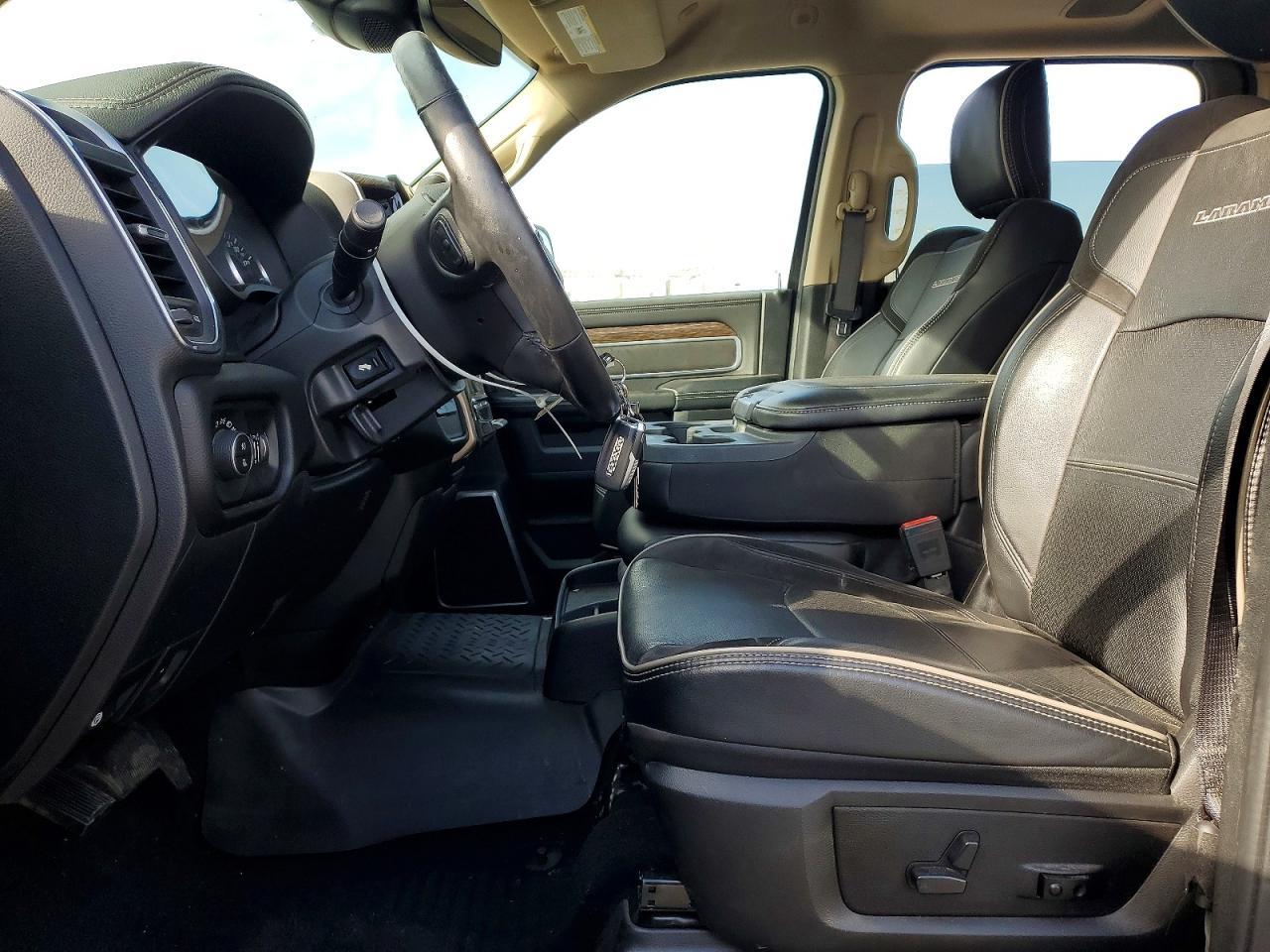 2020 Dodge 2500 Laramie