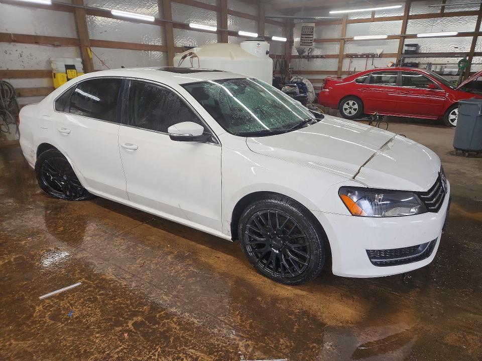2013 Volkswagen Passat se