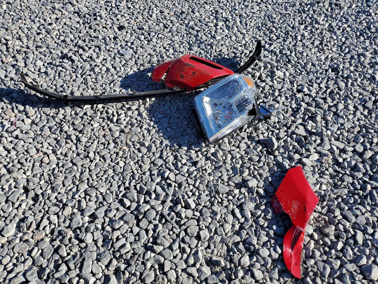 2022 Nissan Titan SV