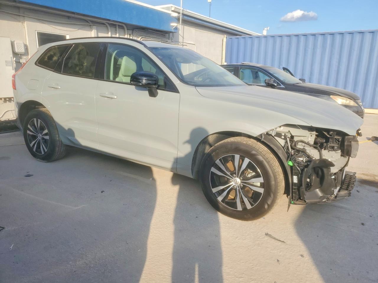 2025 Volvo Xc60 Core