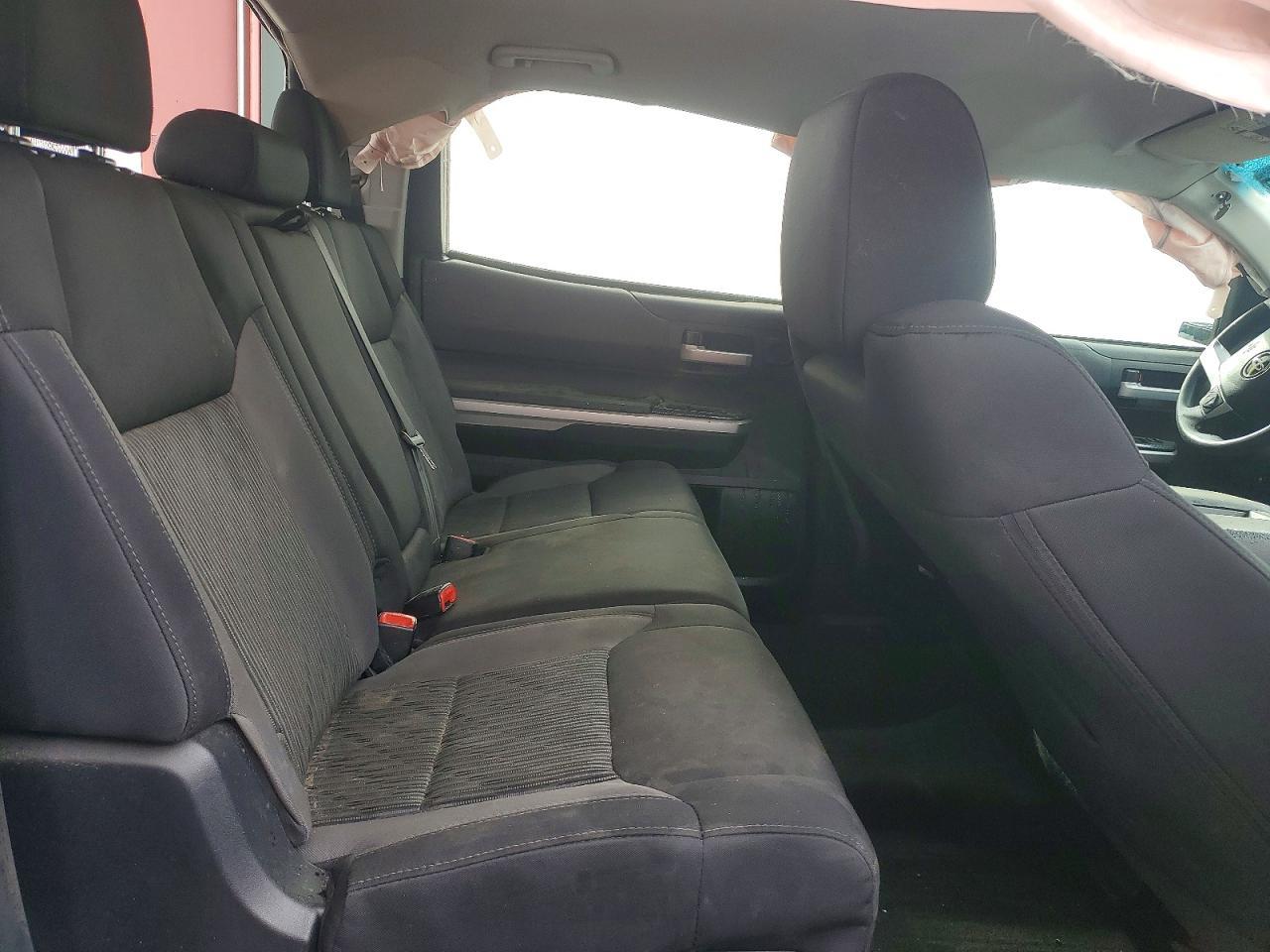 2016 Toyota Tundra SR5