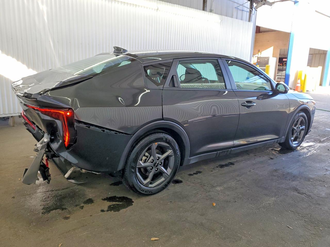2025 KIA K4 lx