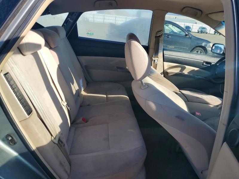 2004 Toyota Prius Base