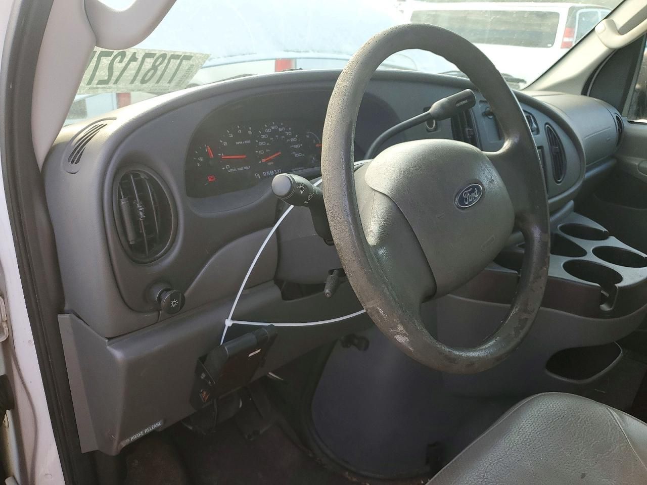 2006 Ford E350 Delivery Van