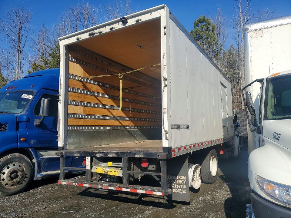 2024 Freightliner Business Class M2 BOX Truck