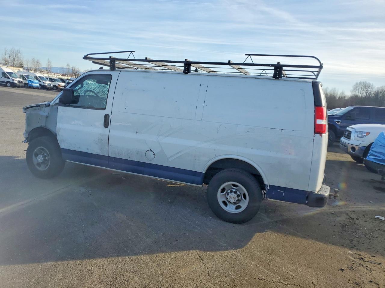 2019 Chev Rolet Express 3500 Utility / Service Van