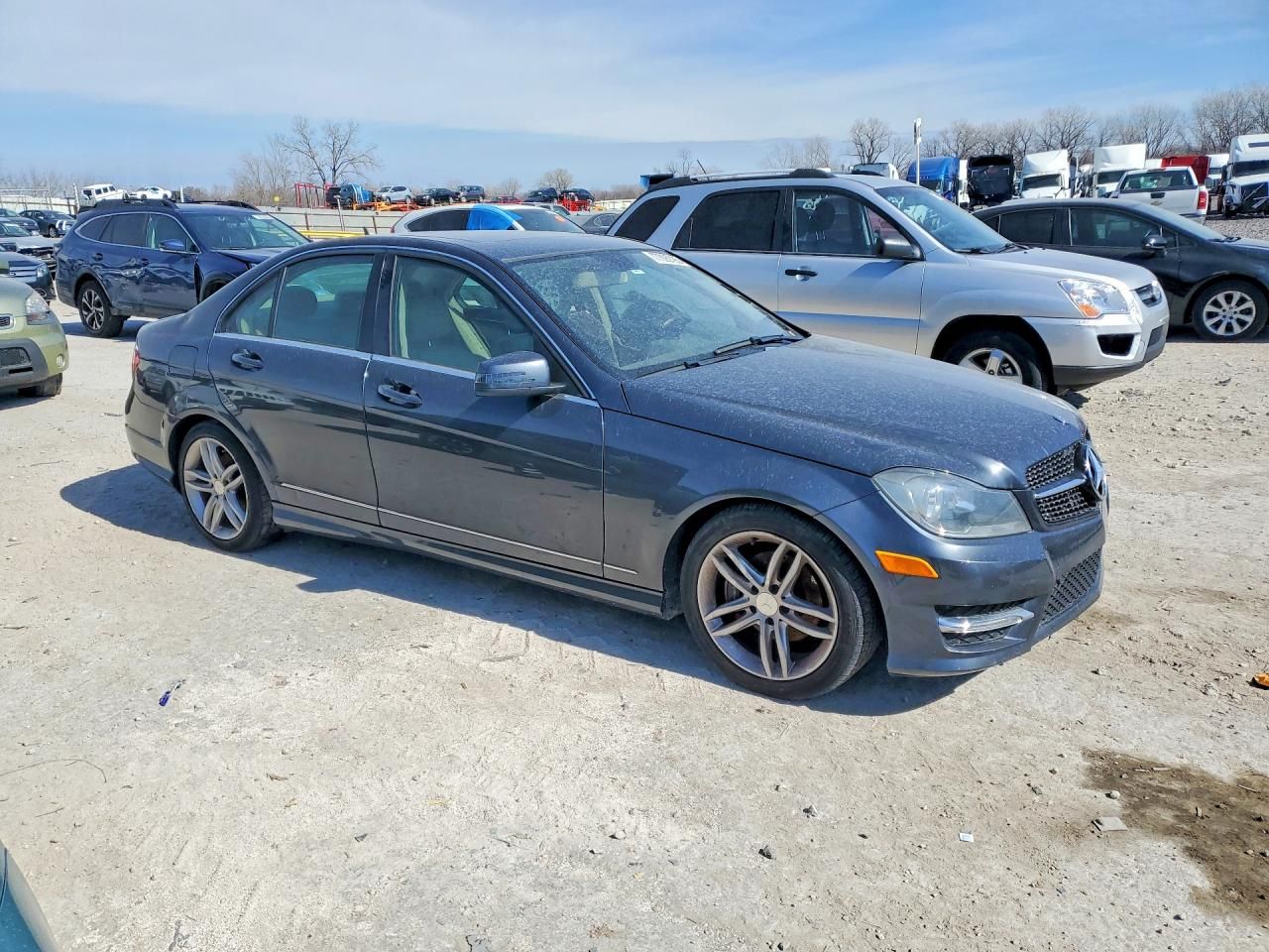 2014 Mercedes-Benz C 250