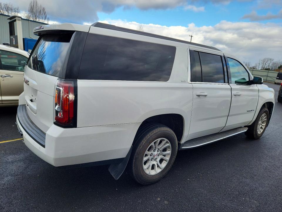 2017 GMC Yukon xl K1500 slt