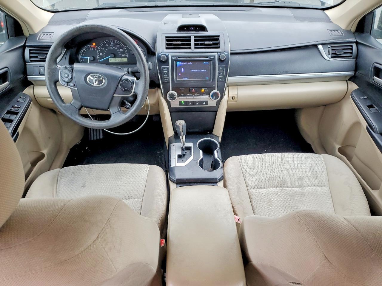 2013 Toyota Camry l