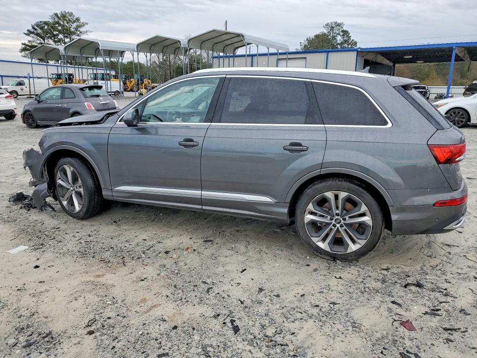2020 Audi Q7 Prestige