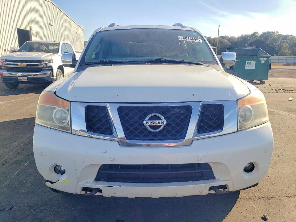 2013 Nissan Armada Platinum