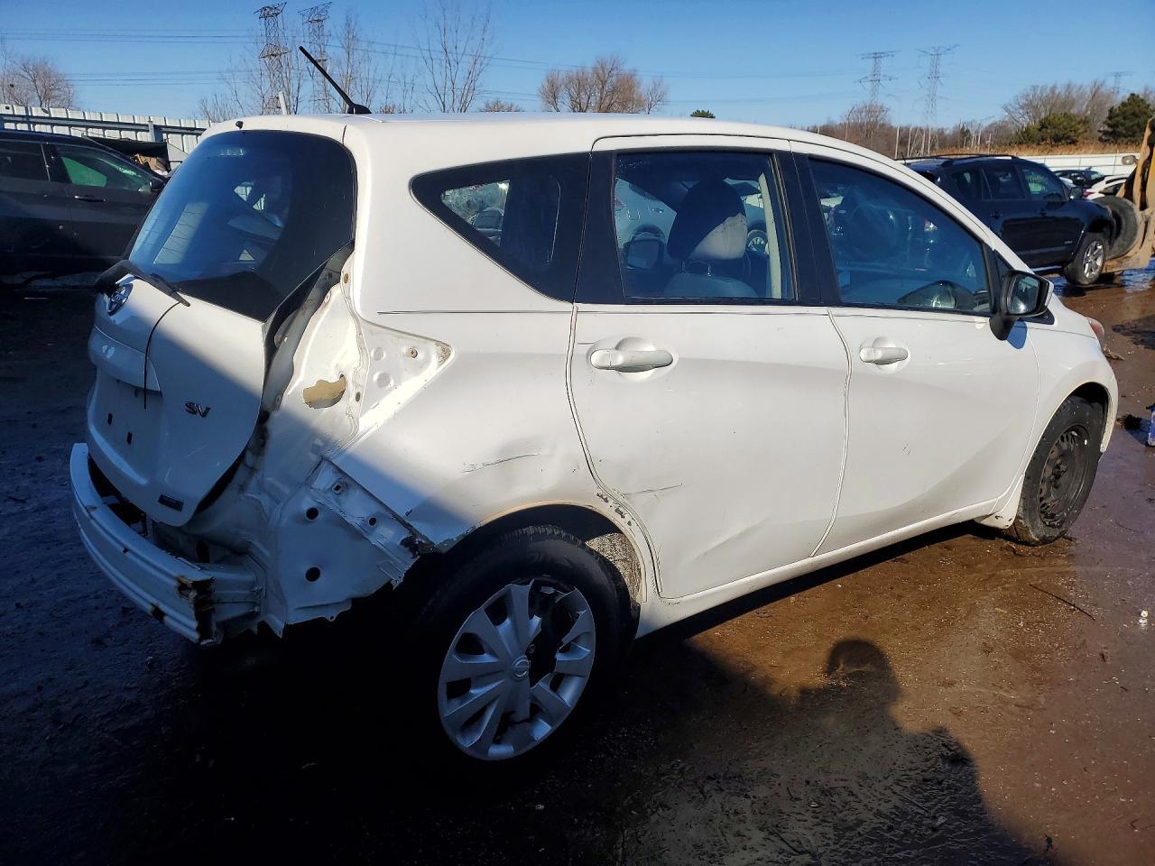 2015 Niss Versa Note