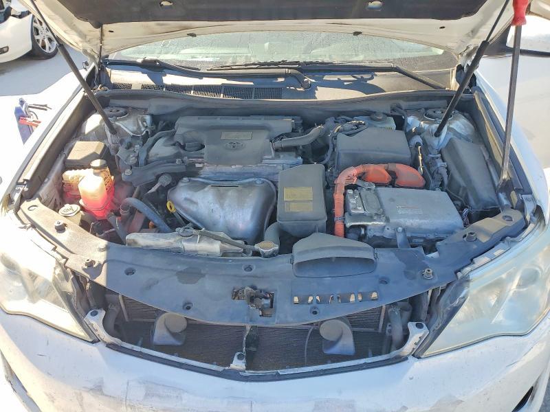 2014 Toyota Camry Hybrid