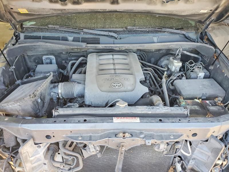 2011 Toyota Tundra Double cab SR5