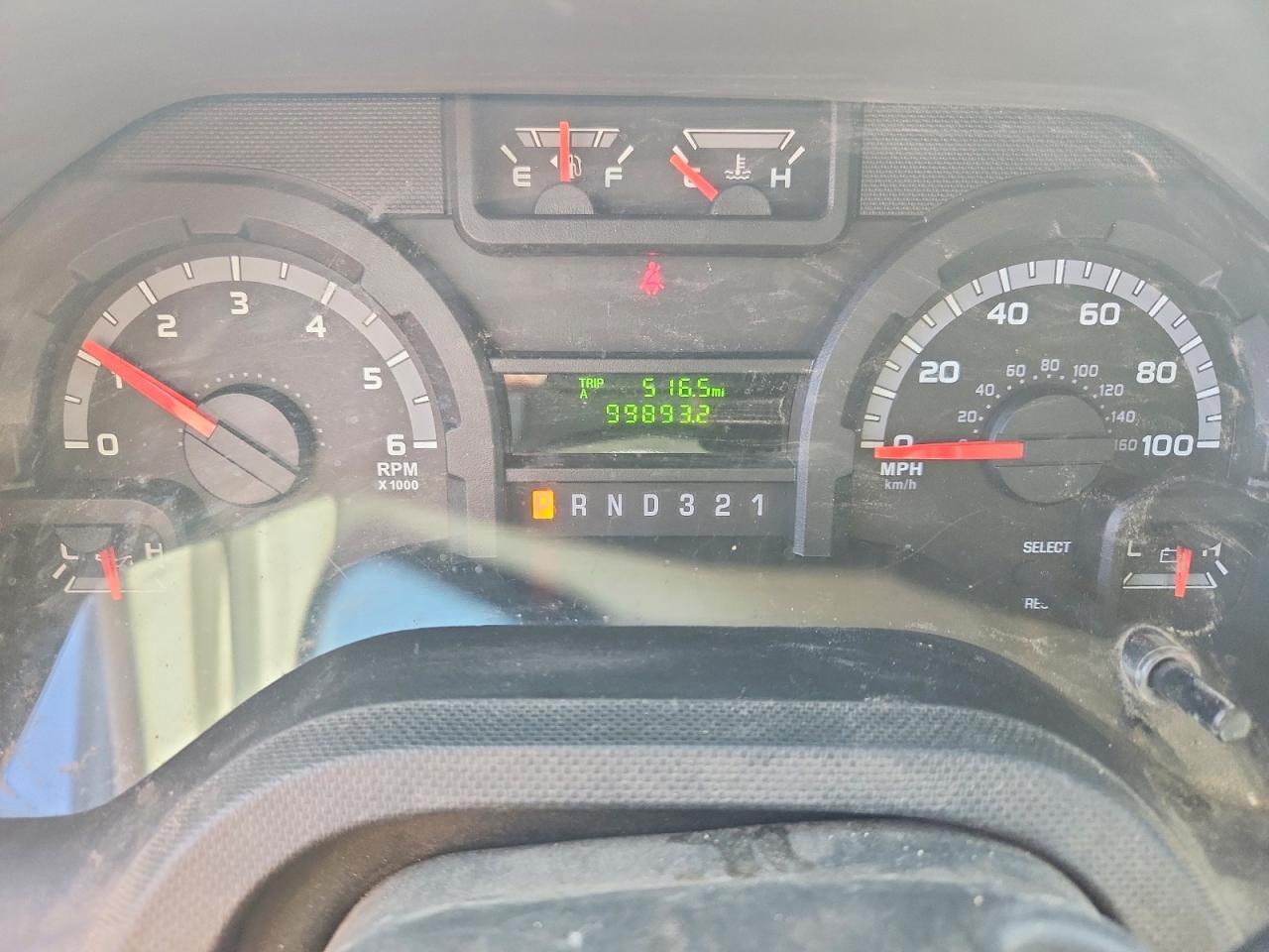 2013 Ford E350 BOX Truck