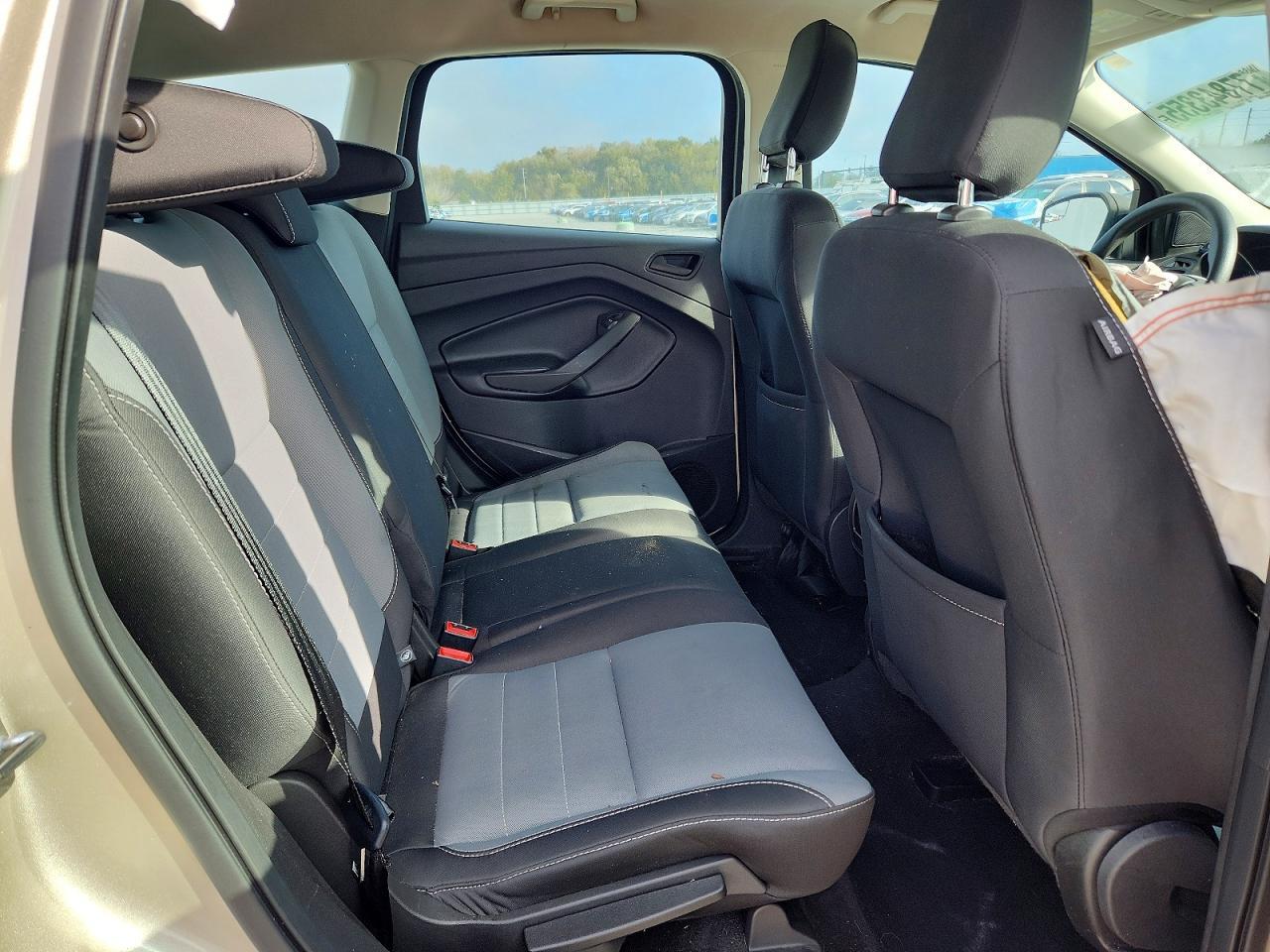 2018 Ford Escape s