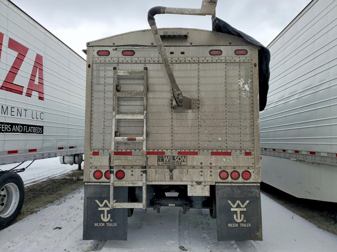 2021 Wilson DWH-650 Grain Trailer