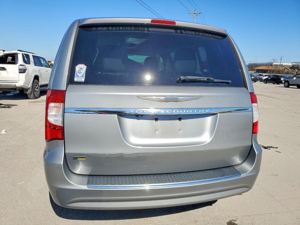 2014 Chrysler Town & Country Touring