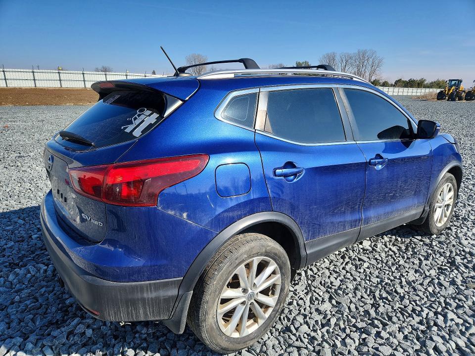 2018 Nissan Rogue Sport sv