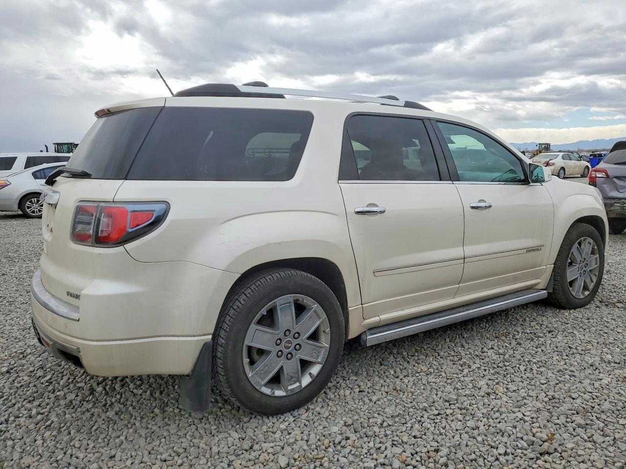 2014 GMC Acadia Denali