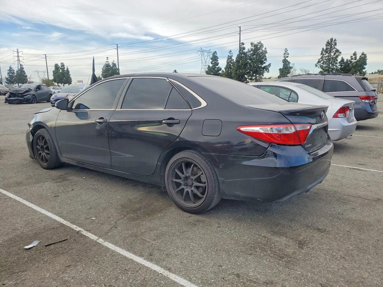 2017 Toyota Camry le