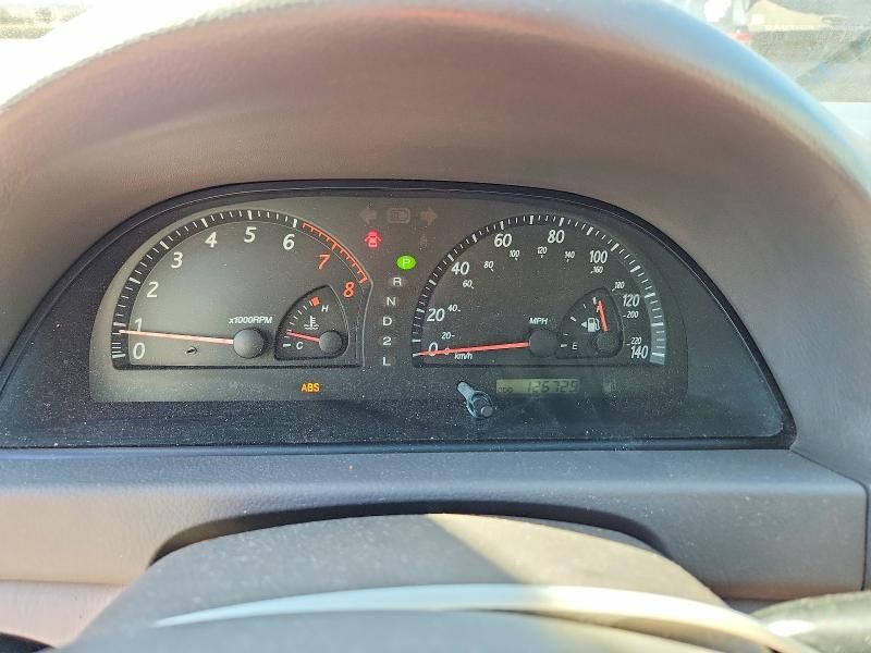 2002 Toyota Camry le