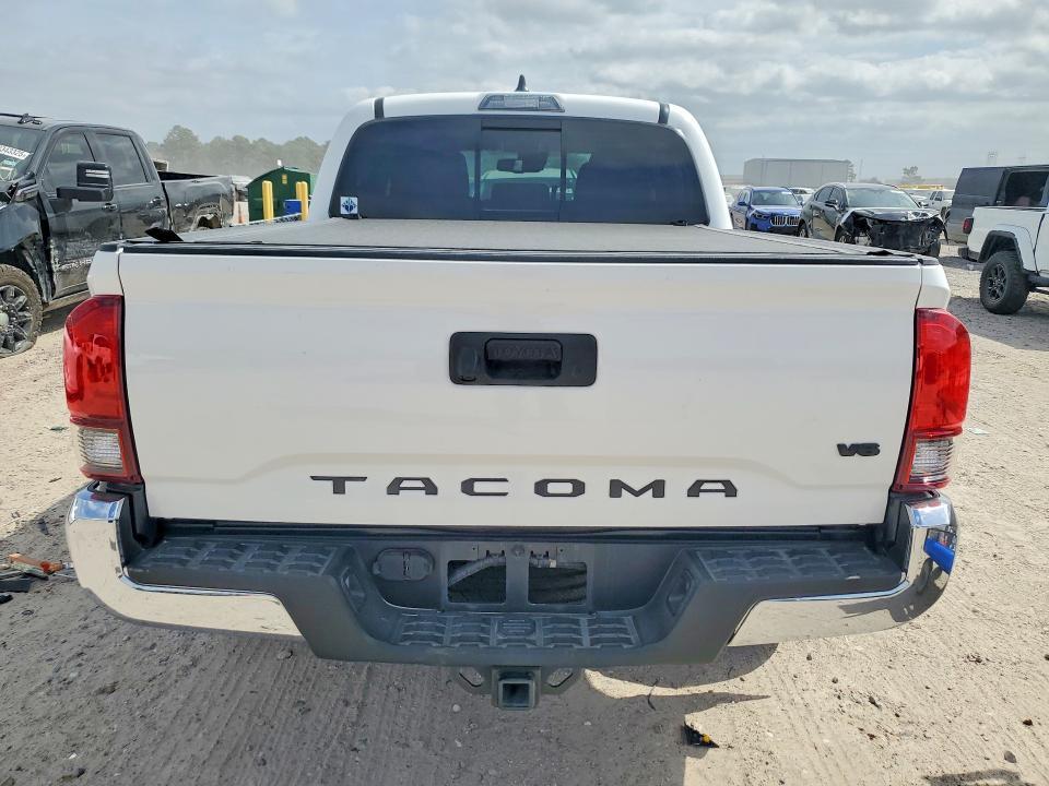 2020 Toyota Tacoma SR5 V6