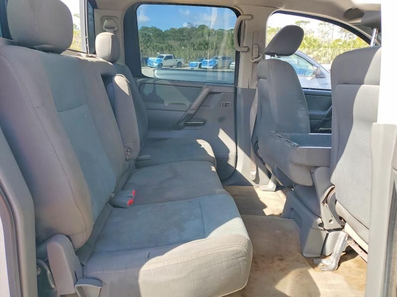 2005 Nissan Titan XE