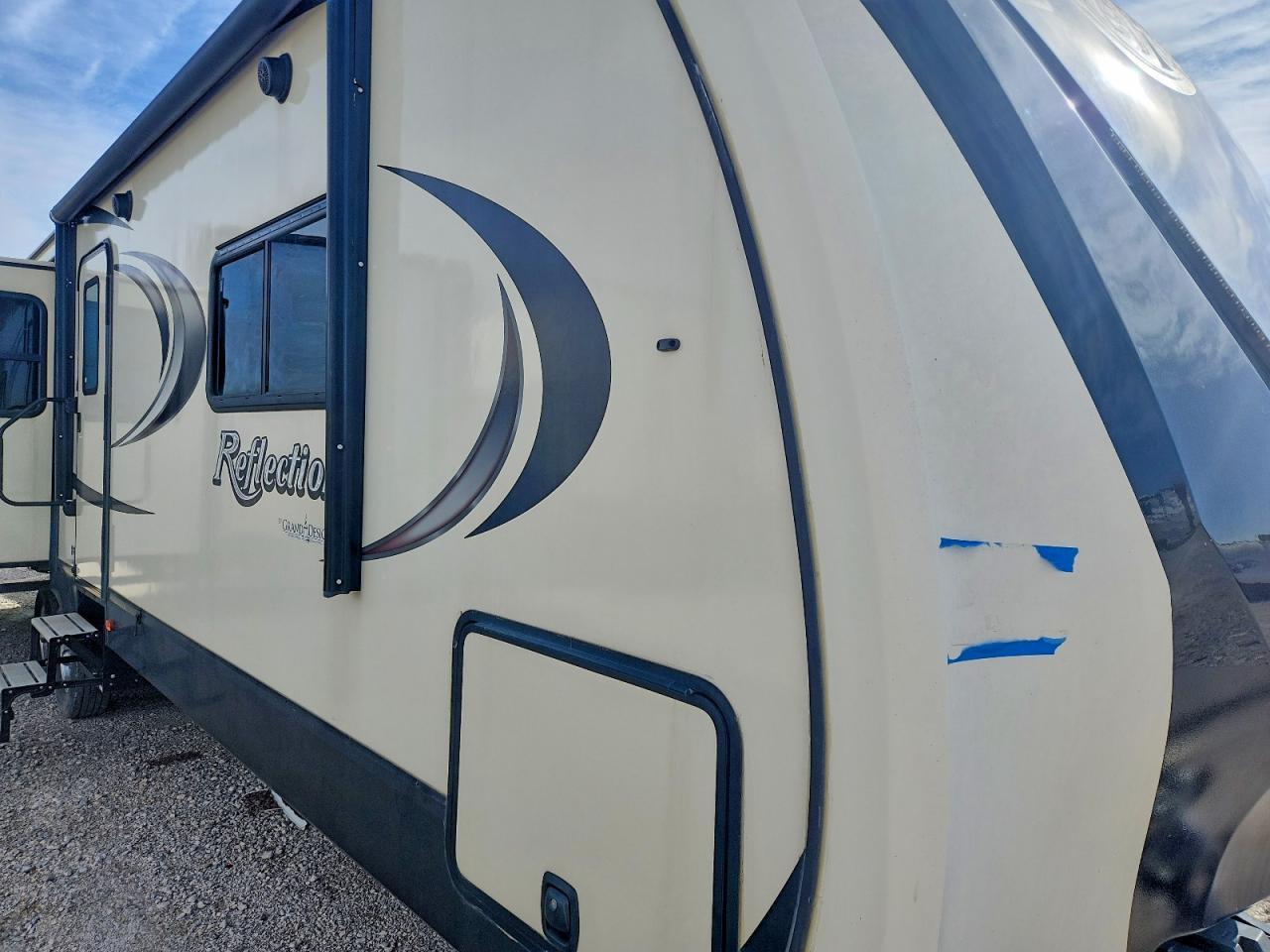 2018 Grand Desi GN Reflection Camper