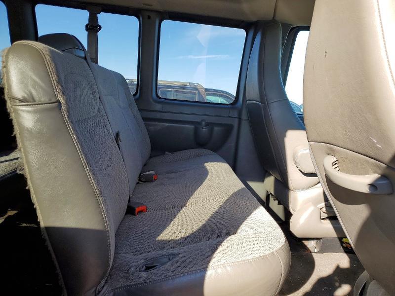 2016 Chevrolet Express G3500 LT