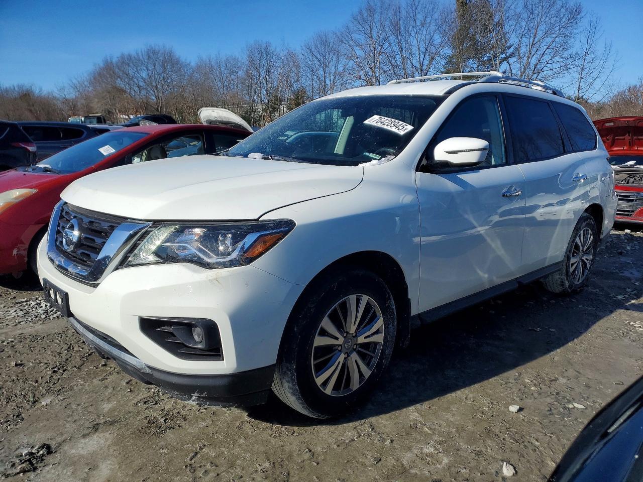 2019 Nissan Pathfinder s