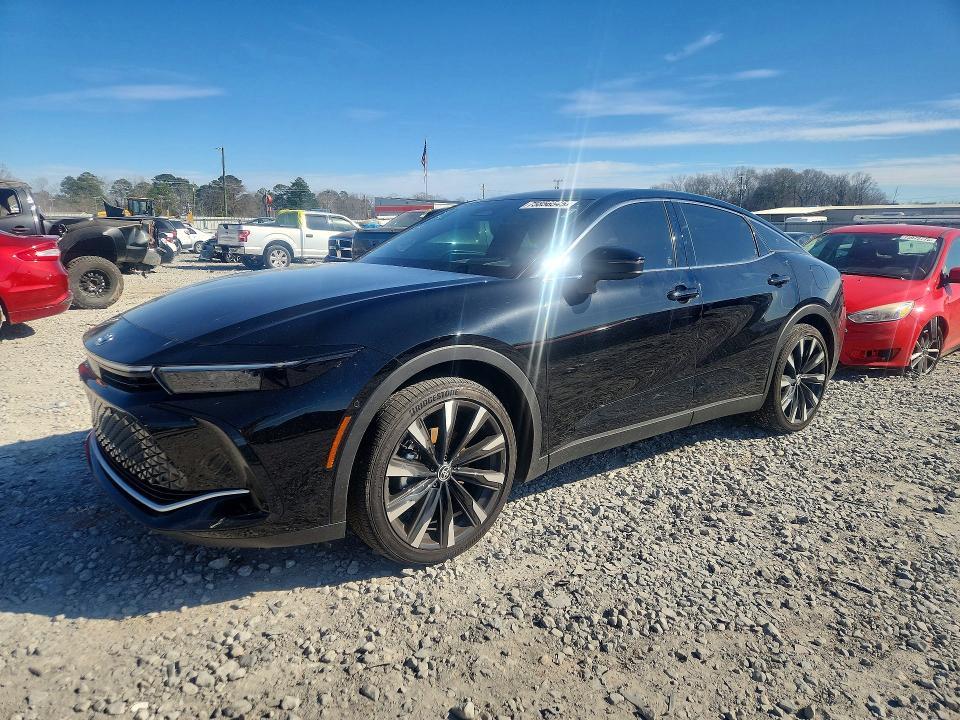 2025 Toyota Crown Platinum