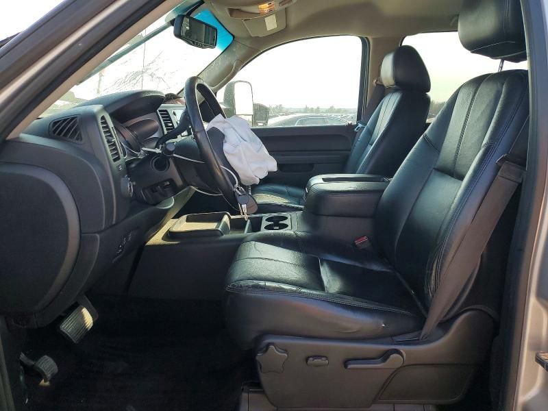 2013 GMC Sierra K2500 sle