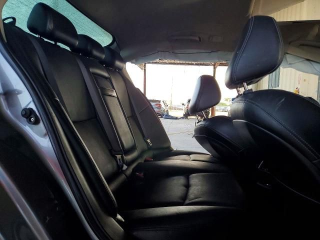 2014 Infiniti Q50 Base