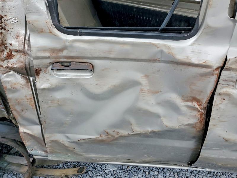 2000 Nissan Frontier XE