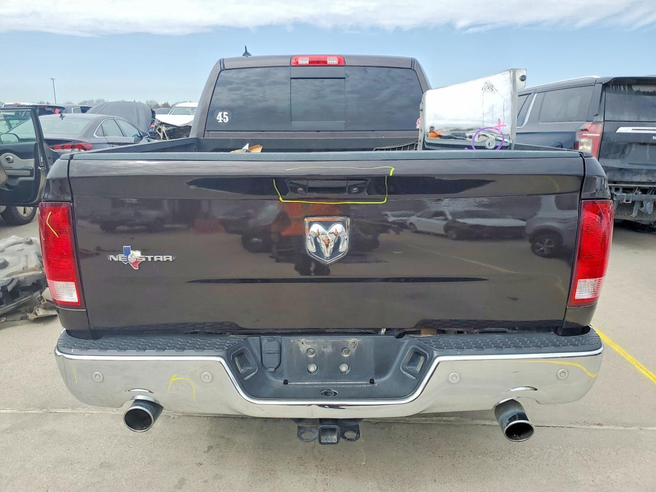 2016 Dodge Ram 1500 slt