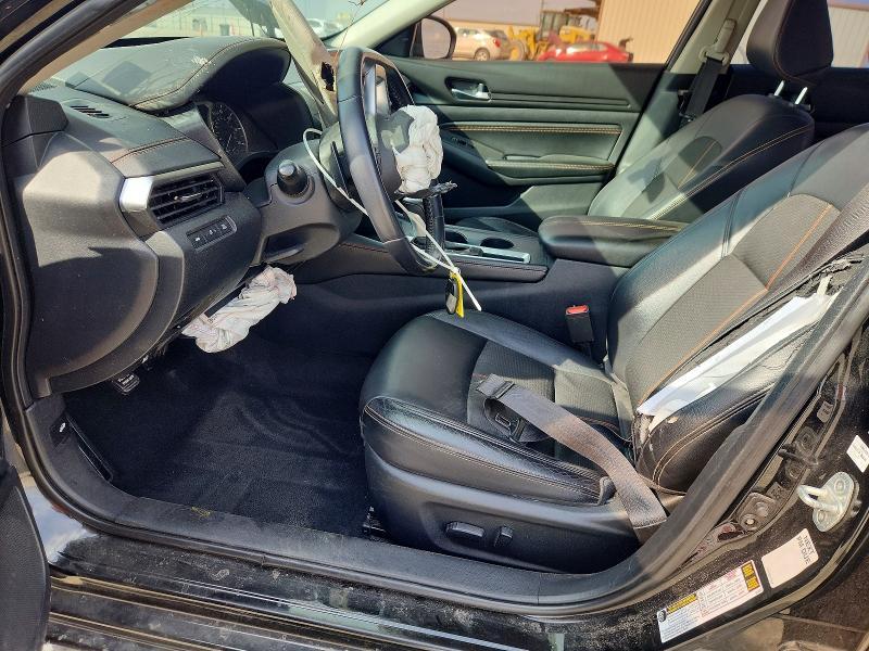 2019 Niss Altima sr